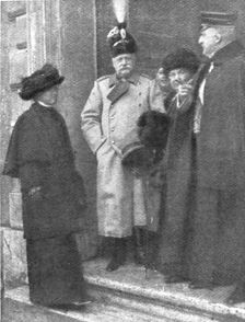 L'entrée de l'Italie dans la Guerre, le 24 mai 1915; M de Bulow et la princesse de Bulow 1915. Creator: Unknown
