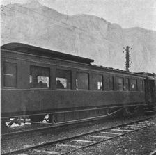 L'entrevue des generaux Cadorna, Joffre et de Castelnau a Saint-Michel-de-Maurienne; le..., 1916. Creator: Unknown