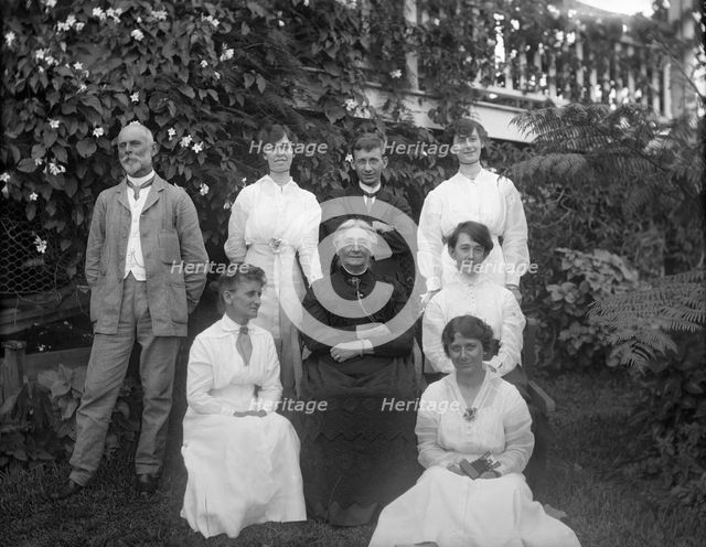 L'Estrange Family at Cnoc Rhu, Red Hill, Back Row: Robert Augustus Henry L'Estrange, ..., 1910. Creator: Robert Augustus Henry L'Estrange.