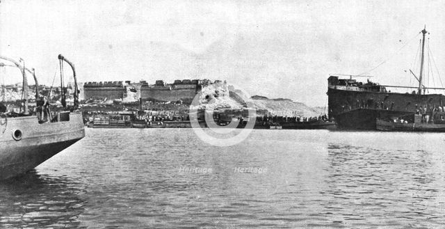 'L'expedition des Dardanelles, L'attaque par voie de terre..., 1915 (1924) Creator: Unknown.