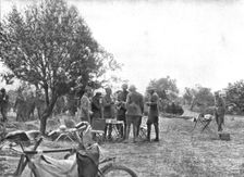 L'expedition des Dardanelles, Sur la Presqu'ile..., 1915 (1924). Creator: Unknown