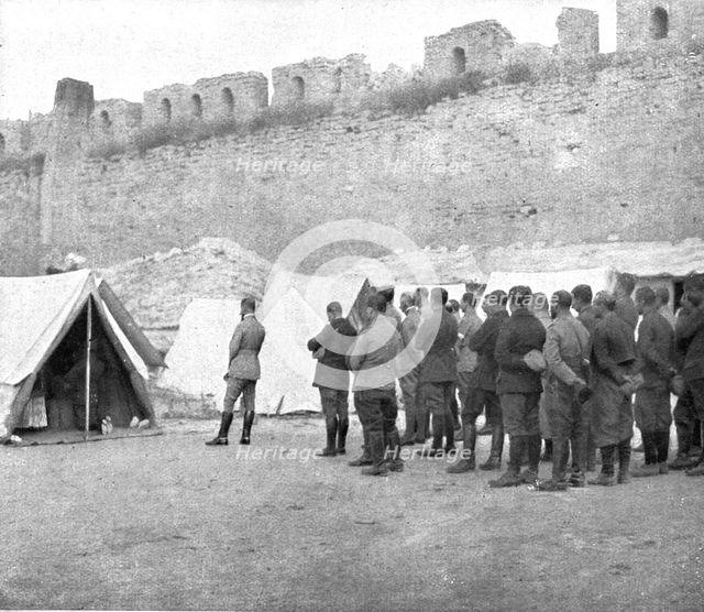 'L'expedition des Dardanelles, Sur la Presqu'ile..., 1915 (1924). Creator: Unknown.