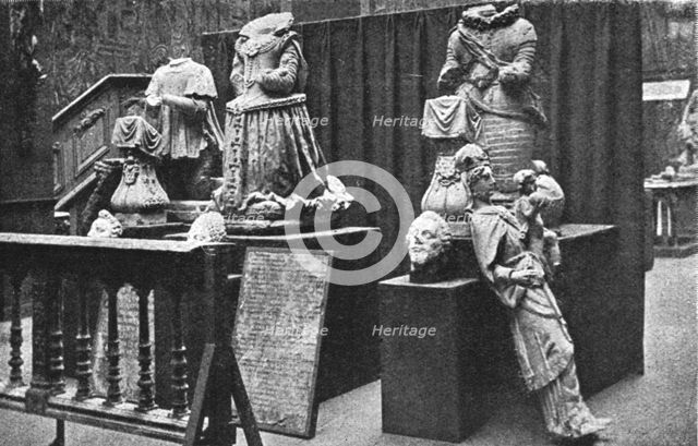 'L'Exposition des oeuvres d'art mutilees ou provenant des regions devastees..., 1916. Creator: Unknown.