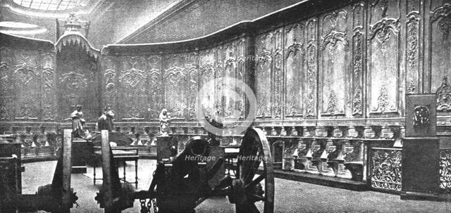 'L'Exposition des oeuvres d'art mutilees ou provenant des regions devastees..., 1916. Creator: Unknown.