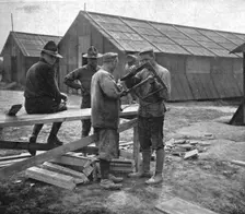 L'Installation en France de L'Avant-Garde Americaine; Premier contact pacifique entre..., 1917. Creator: Unknown