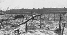 L'instruction de la Nouvelle armee Belge; L'entrainement de la Nouvelle armee Belge..., 1916. Creator: Unknown
