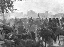 'L'occupation de Damas; La cavalerie arabe dans les faubourgs de la ville, ou les..., 1918. Creator: Unknown