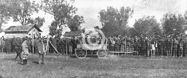 'L'Occupation Francaise en Bulgarie; Les prisonniers serbes du camp de Haskovo..., 1918. Creator: Unknown.
