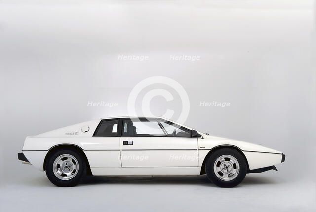 Lotus Esprit 1977 from the James Bond film The Spy Who Loved Me. Artist: Simon Clay.