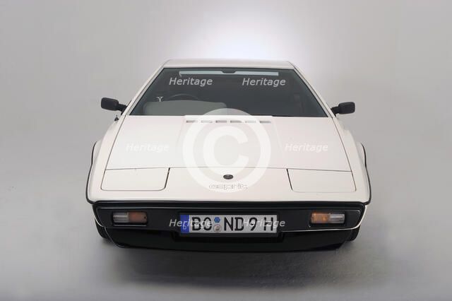 Lotus Esprit 1977 from the James Bond film The Spy Who Loved Me. Artist: Simon Clay.