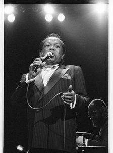 Lou Rawls, Royal Albert Hall, 1990. Artist: Brian O'Connor