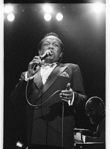 Lou Rawls, Royal Albert Hall, 1990. Artist: Brian O'Connor