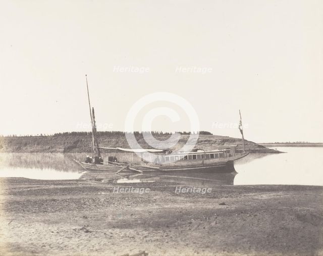 Louksor, Petit Bras du Nil - Barque de Voyageurs, 1851-52, printed 1853-54. Creator: Félix Teynard.