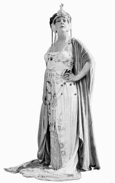 Louise Edvina (1880-1940), Canadian soprano, c1911