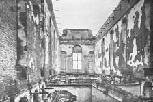 Louvain; la grande galerie de la bibliotheque universitaire 1914. Creator: Unknown