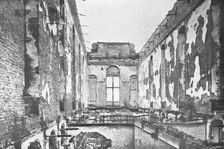 Louvain; la grande galerie de la bibliotheque universitaire 1914. Creator: Unknown