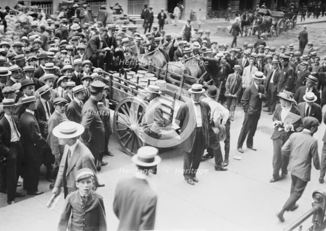 Loading gold for shipment abroad, between c1910 and c1915. Creator: Bain News Service.
