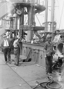 Loading SS Milazzo, 1916. Creator: Bain News Service