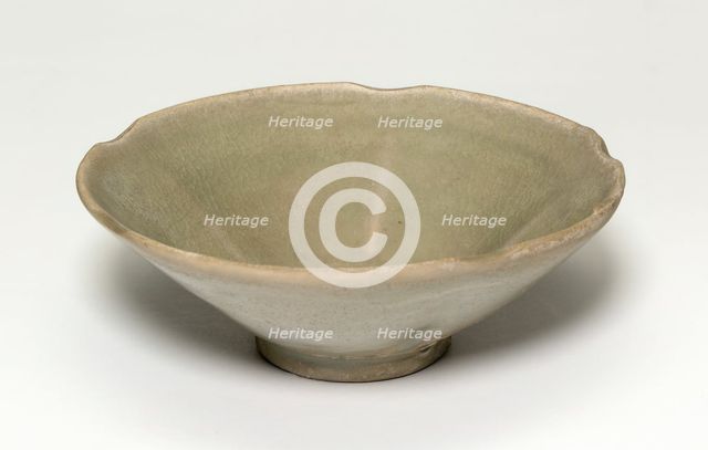 Lobed Bowl with Phoenix, Tang dynasty (618-907) or Five Dynasties period, late 9th/early 10th cent. Creator: Unknown.