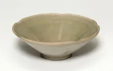 Lobed Bowl with Phoenix, Tang dynasty (618-907) or Five Dynasties period, late 9th/early 10th cent. Creator: Unknown