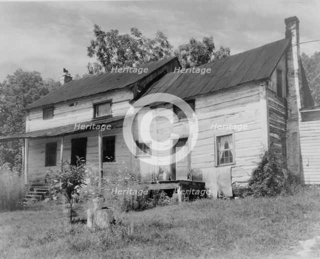 Log farmhouse, Roanoke County, Virginia, between 1900 and 1950. Creator: Frances Benjamin Johnston.