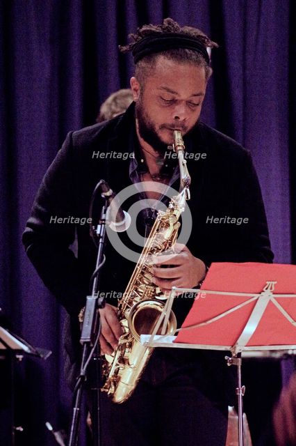 Logan Richardson, Watermill Jazz Club, Dorking, Surrey, Nov 2015. Artist: Brian O'Connor.