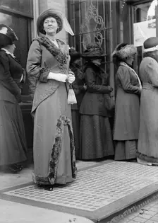 Lois Irene Kimsey Marshall at Mrs. W. Wilson, 1st Breakfast, 1913. Creator: Harris & Ewing