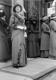 Lois Irene Kimsey Marshall at Mrs. W. Wilson, 1st Breakfast, 1913. Creator: Harris & Ewing