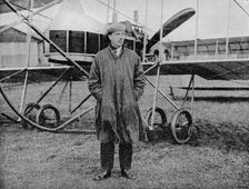 London-Manchester Air Race: Mr Jack Alcock and his Maurice Farman biplane, 1914 (1934). Artist: Flight Photo