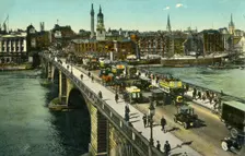 London Bridge, c1910. Creator: Unknown