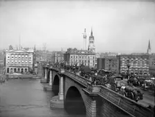 London Bridge, City Of London, 1880. Artist: Henry Taunt