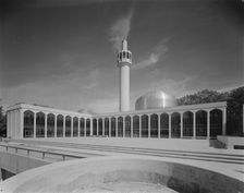 London Central Mosque and The Islamic Cultural Centre, Park Road, Regent's Park, GLA, 15/08/1977. Creator: John Laing plc