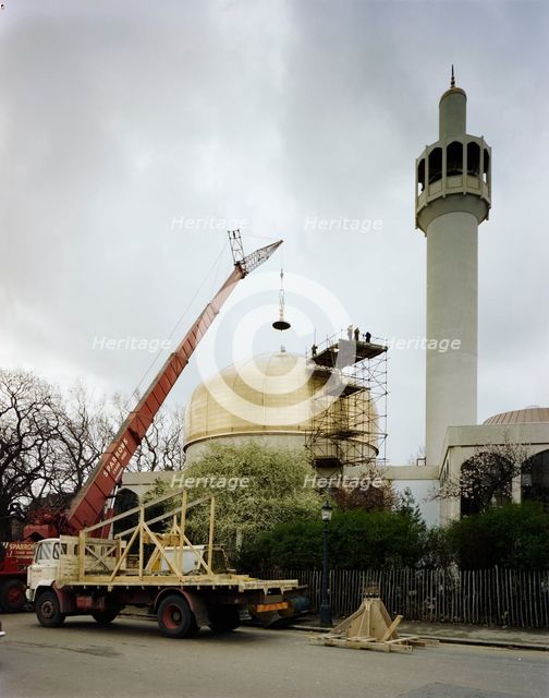 London Central Mosque and The Islamic Cultural Centre, Park Road, Regent's Park, GLA, 15/03/1977. Creator: John Laing plc.