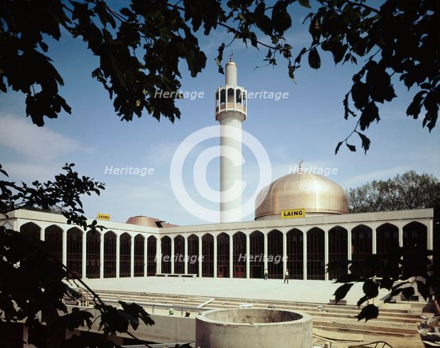London Central Mosque and The Islamic Cultural Centre, Park Road, Regent's Park, GLA, 03/06/1977. Creator: John Laing plc.