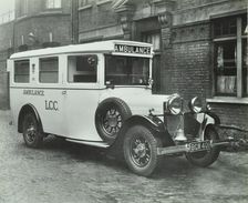 London County Council ambulance, Deptford, 1935