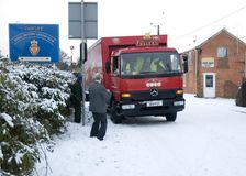 London Pride Brewery lorry stuck in snow 2009