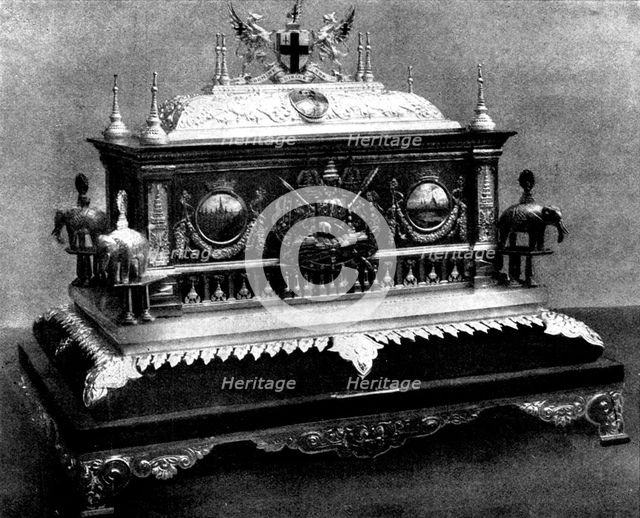 London's Gift to the King of Siam, 1898. Creator: Unknown.