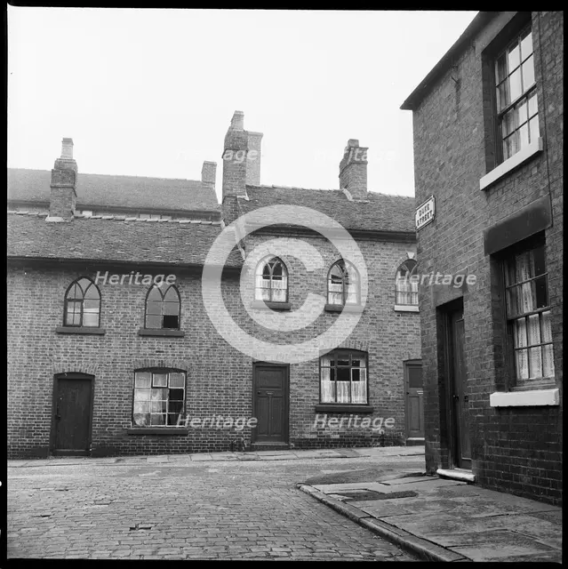 London Street, Leek, Staffordshire, 1965-1968. Creator: Eileen Deste.