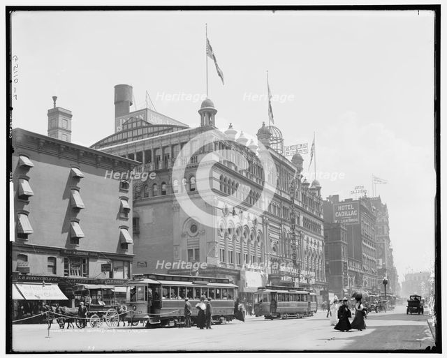 Long Acre Square (Times), New York, N.Y., between 1900 and 1915. Creator: Unknown.