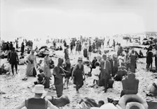 Long Beach, between c1910 and c1915. Creator: Bain News Service