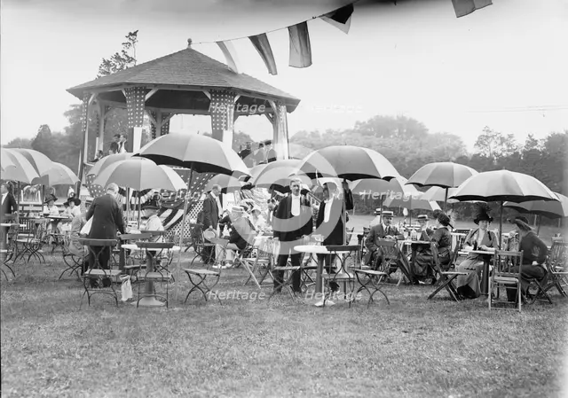 Long Branch Horse Show, between c1910 and c1915. Creator: Bain News Service.