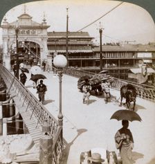 Looking west over the Kamo River (Kamogawa) at Shijo bridge, Kyoto, Japan, 1904.Artist: Underwood & Underwood