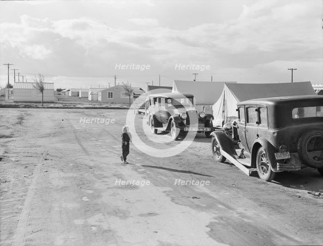 Looking from the camp to adjoining tract..., Shafter migrant camp, California, 1938. Creator: Dorothea Lange.