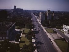 Looking north on Woodward Ave., from the Maccabee[s] Building..., Detroit, Mich., 1942. Creator: Arthur S Siegel
