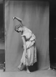 Lopoukhova, Lydia, Miss, 1914 Feb. 4. Creator: Arnold Genthe
