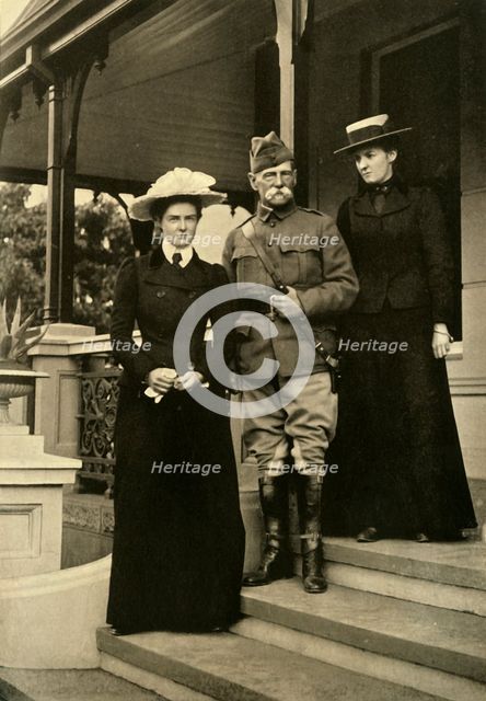 'Lord Roberts and his Daughters at Pretoria', 1900, (1901).  Creator: Horace Walter Nicholls.
