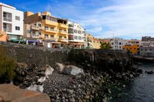 Los Abrigos, Tenerife, Canary Islands, 2007. Creator: Peter Thompson