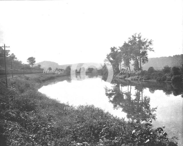 La Colle (looking west), Pennsylvania Railroad, USA, c1900.  Creator: Unknown.