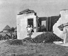 La conquete du Cameroun; L ans l'interieur du poste allemand de Caroua..., 1915. Creator: Unknown
