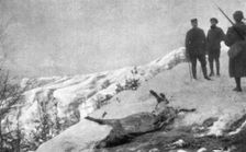 La campagne d'hiver en Orient; Victime de la route: un ane mort d'epuisement, a demi..., 1917. Creator: Unknown